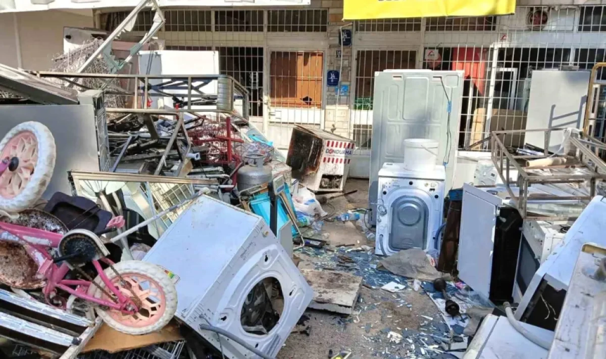 Ankara’da ikinci el eşya dükkânına vahşi saldırı: 500 bin liralık zarar!