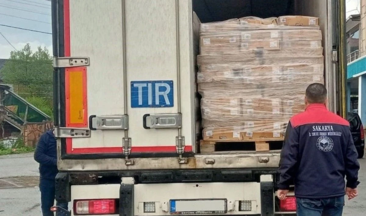 Sakarya’da skandal: 32 ton bozuk tavuk ele geçirildi