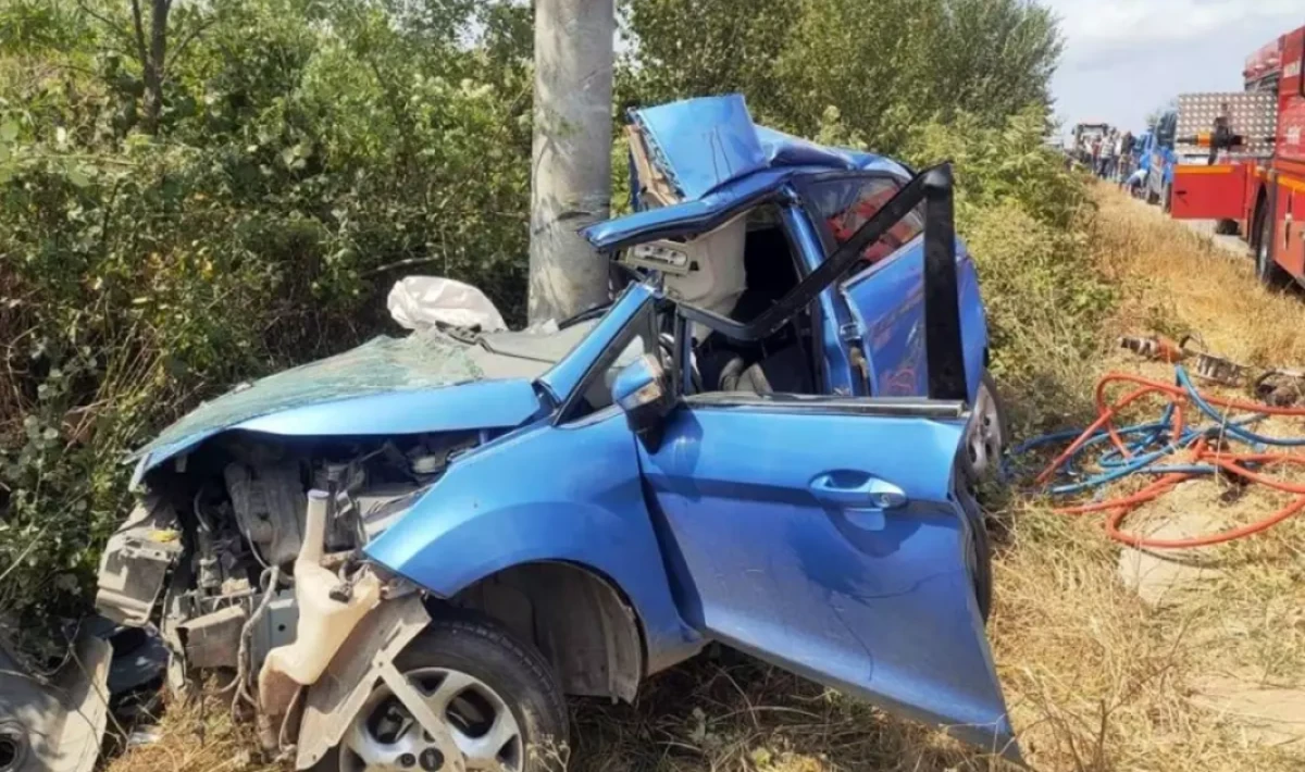 Sakarya’da yürekleri yakan kaza: 14 yaşındaki çocuk direksiyon başında, iki kardeş can verdi!